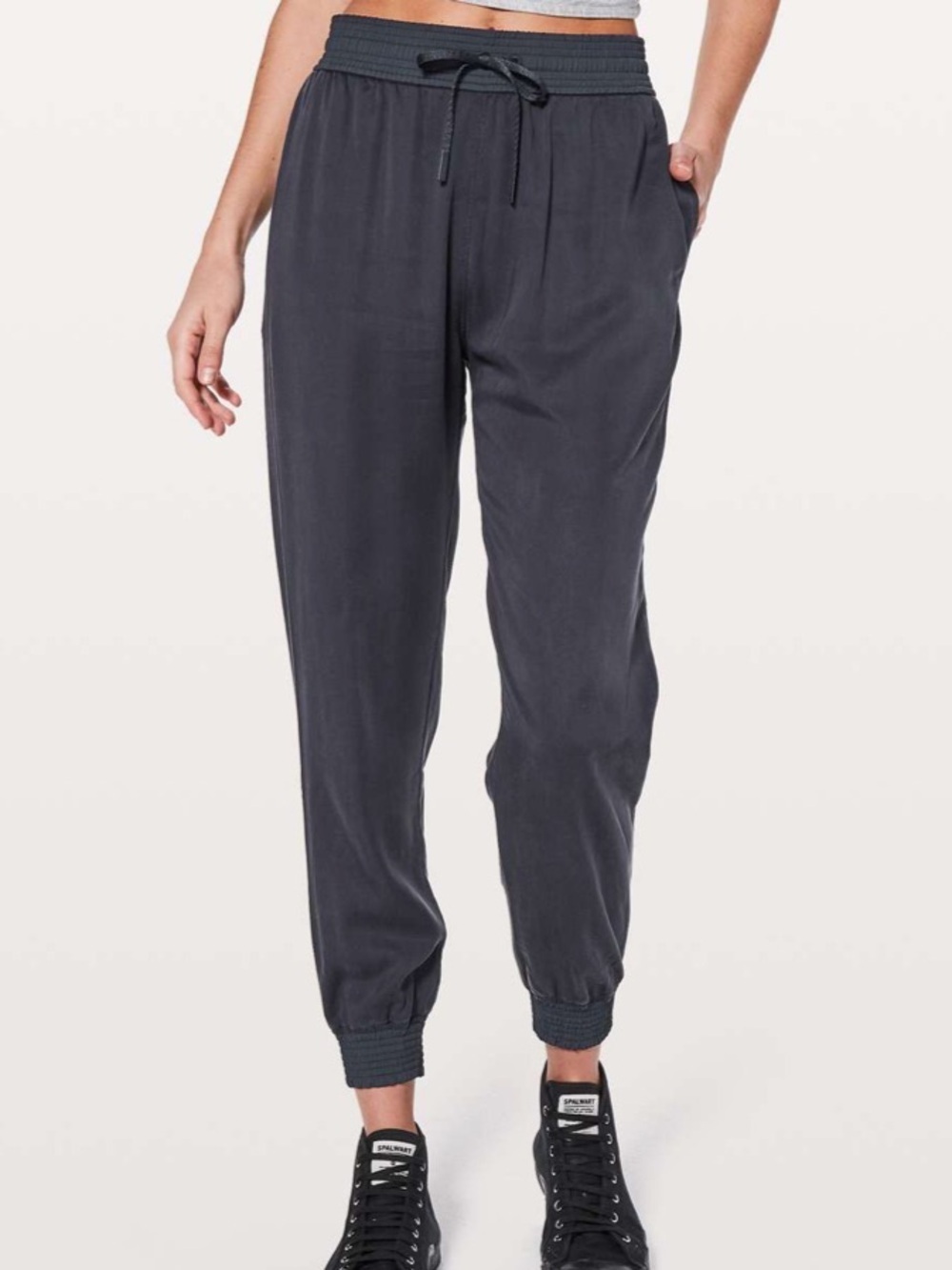 Lululemon Ease Of Mind Pant *27"
Black Night